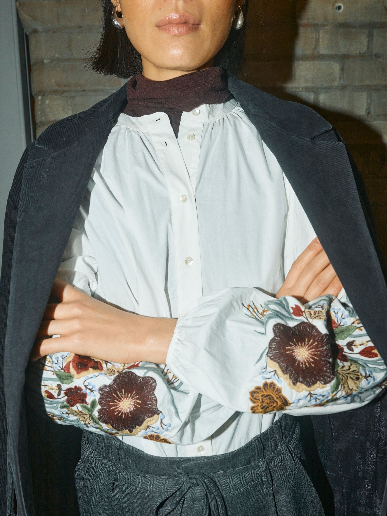 Modelshot / Ecru / Detail